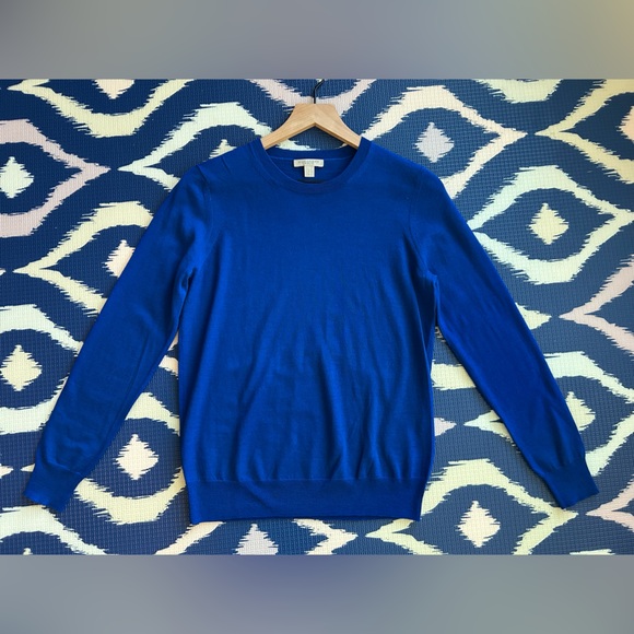 SALE! Burberry Women’s Sweater Size Small, Loving Kindness Everyday - Picture 4 of 16